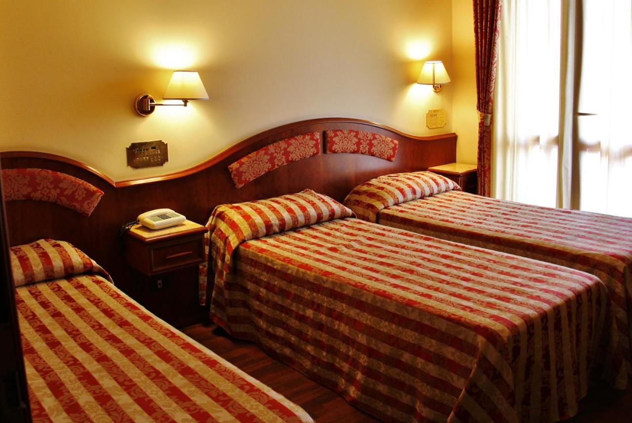 Hotel Valdaso Pedaso Ngoại thất bức ảnh